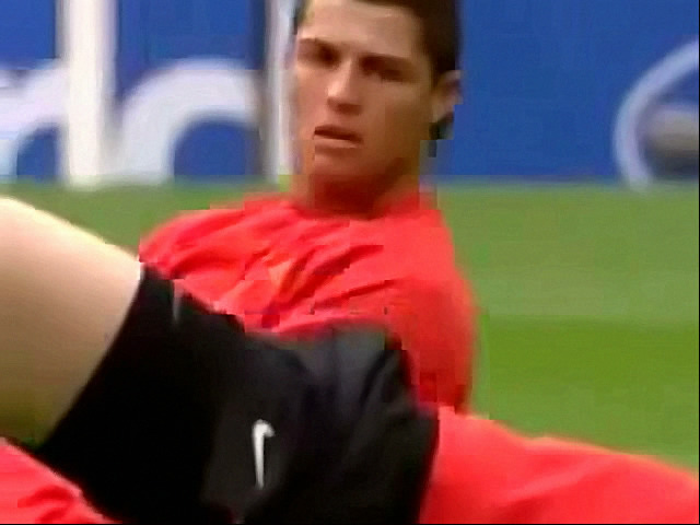 cristiano-ronaldo-frightened-by-teammates-wood.jpg